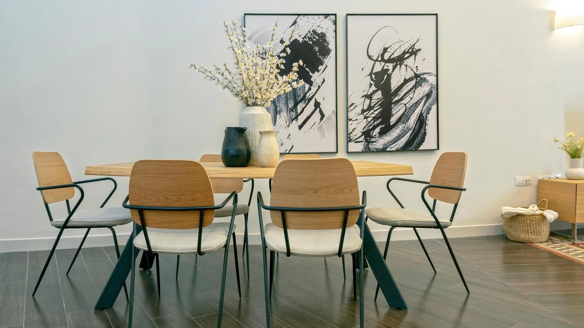 Genteel Home Larios Malaga Apartment