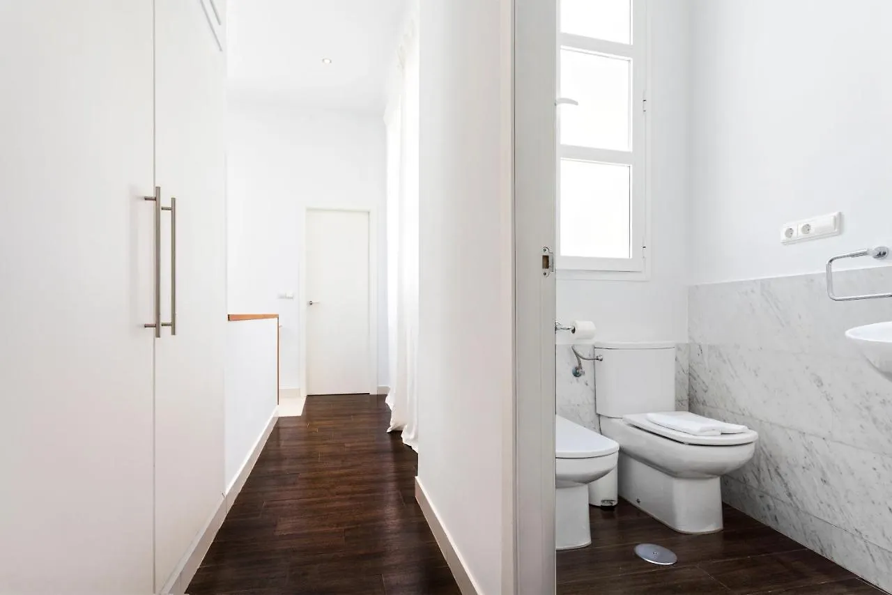 Genteel Home Larios Malaga Apartment