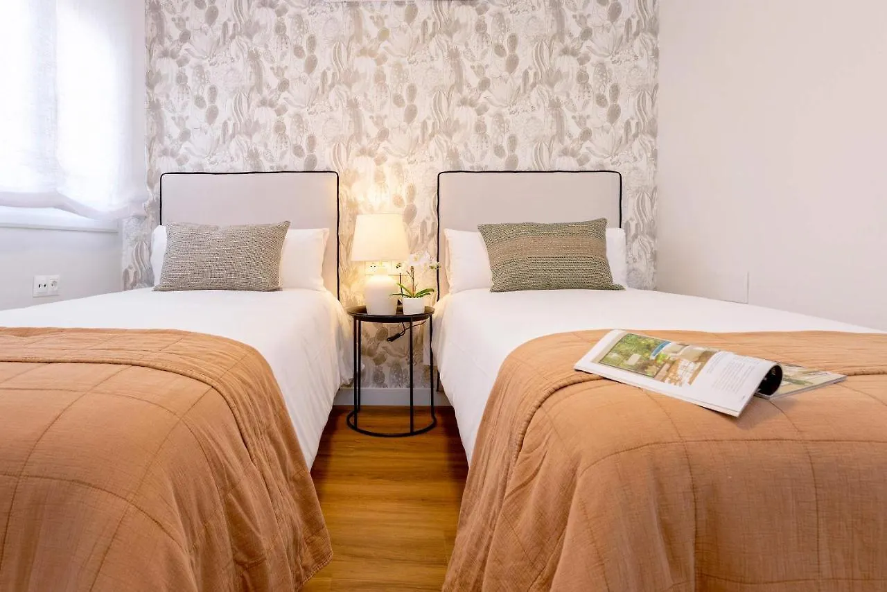 Genteel Home Larios Malaga Apartment