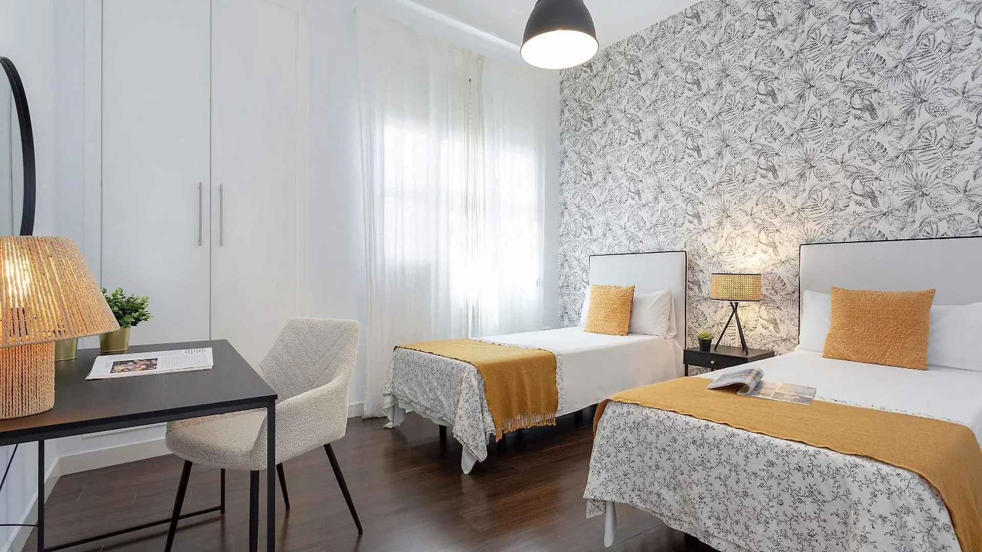 Apartment Genteel Home Larios Malaga Spain